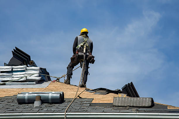 Professional Gutter Installation technician working in Glen Burnie, MD